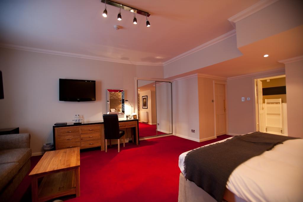The Townhouse Hotel Melrose Room photo